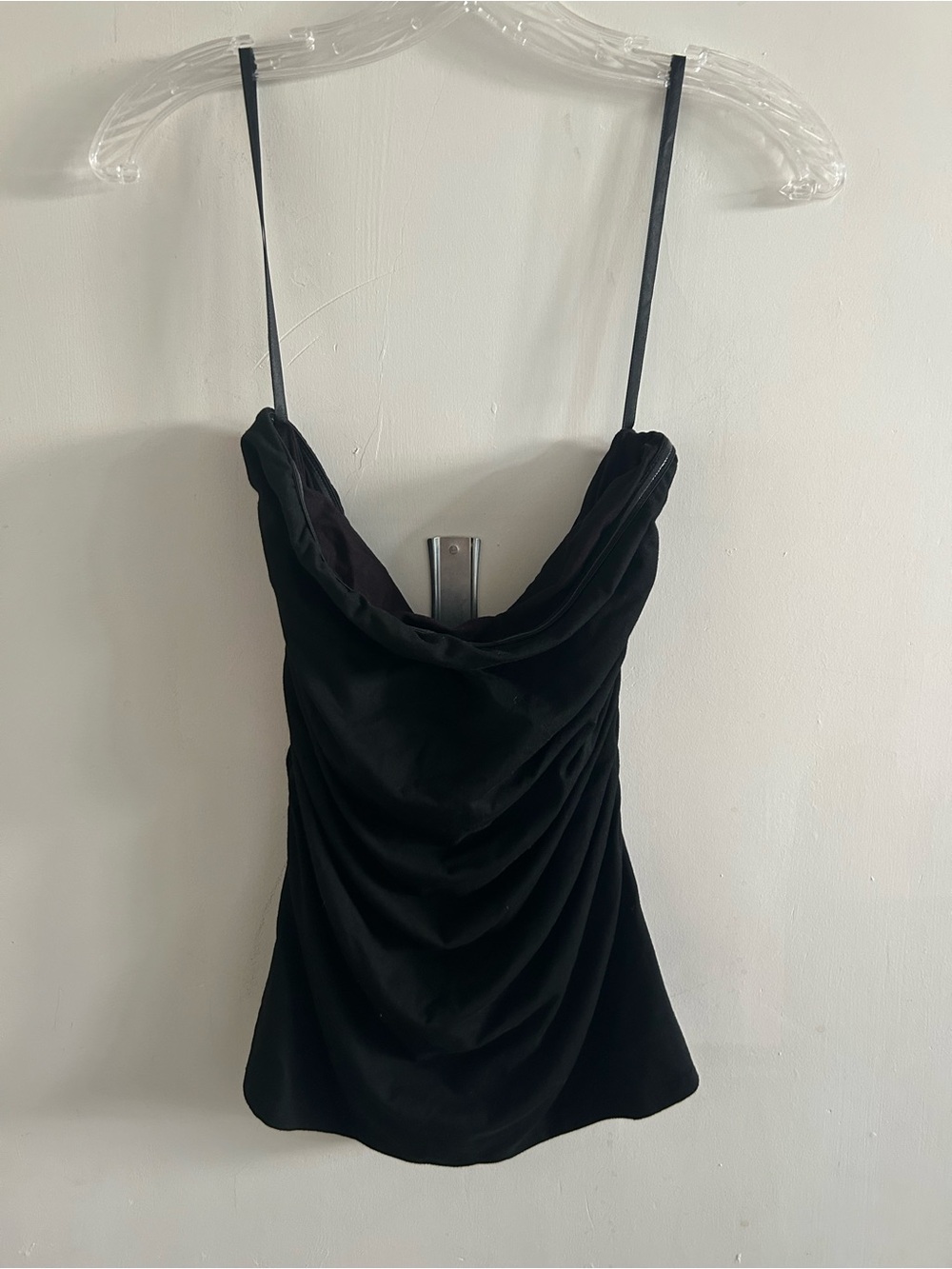 Super‎ down black tube top with ruched sides medium nwt